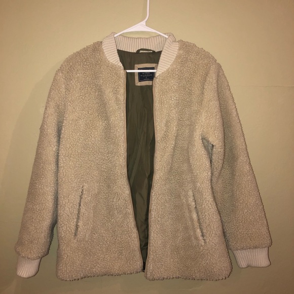 Abercrombie & Fitch Jackets & Blazers - Abercrombie & Fitch full zip Sherpa jacket